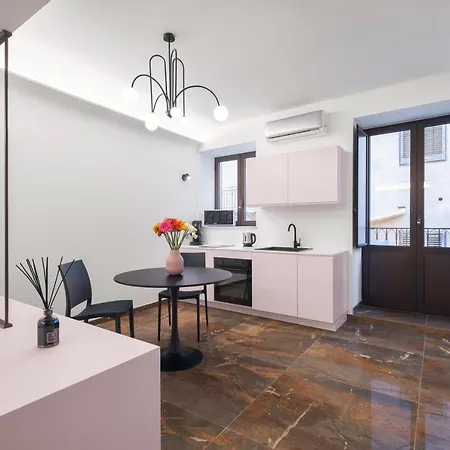 A Casa Di Giulia - Elegante Loft In Centro Storico *